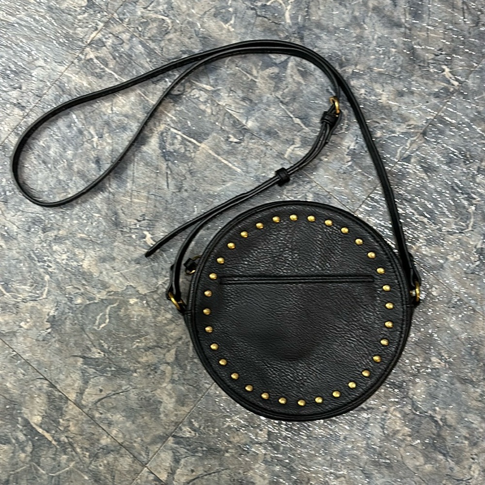 Universal Thread Crossbody - image 1